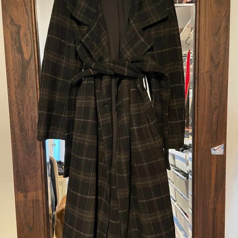 Vince wool plaid coat size small